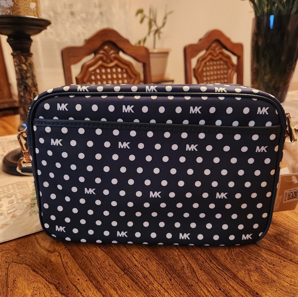 Polka dot purse - Picture 9 of 9